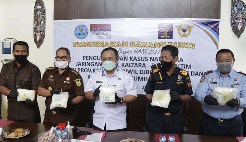 BNNP Kaltim Musnahkan 5,28 Kilogram Sabu