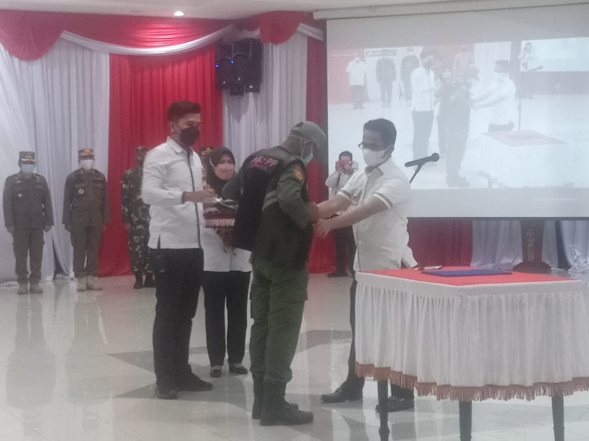 Wali Kota Balikpapan Rahmad Mas'ud kukuhkan Satuan Tugas Perlindungan Masyarakat pada Rabu (25/8/2021)