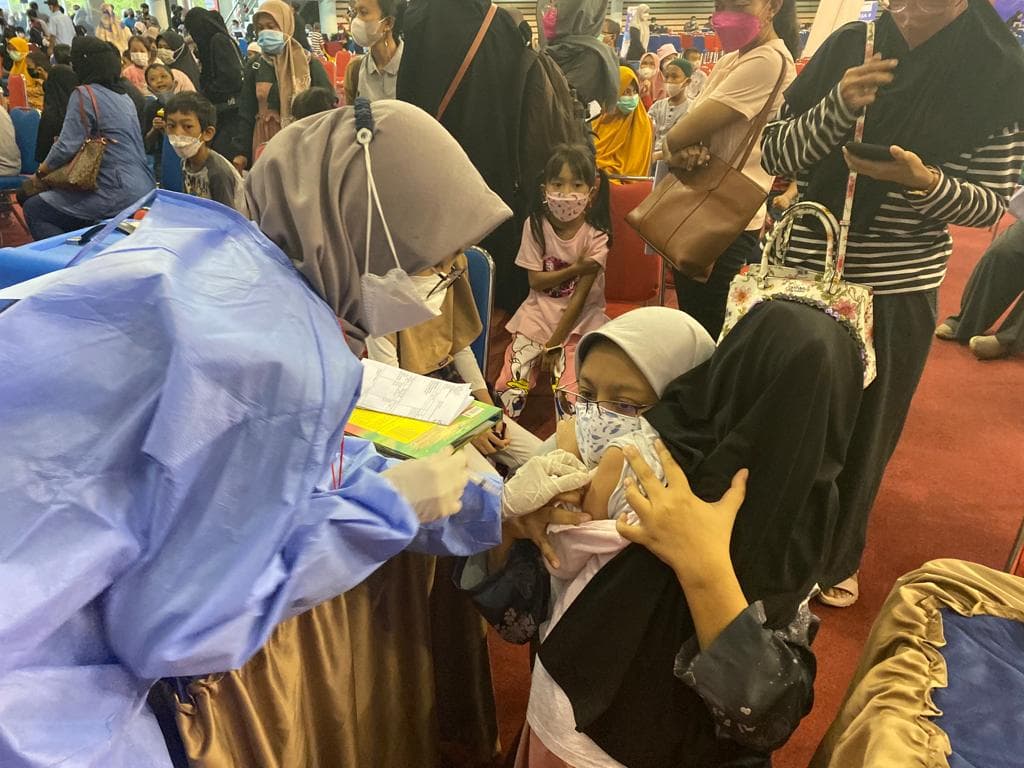 Pelaksanaan vaksinasi covid-19 untuk usia 6-11 tahun