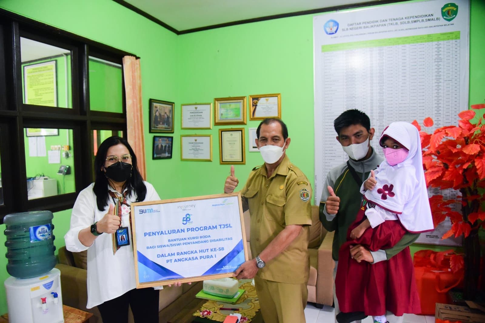 Sambut HUT 58, SAMS Sepinggan Berikan Bantuan ke SLB