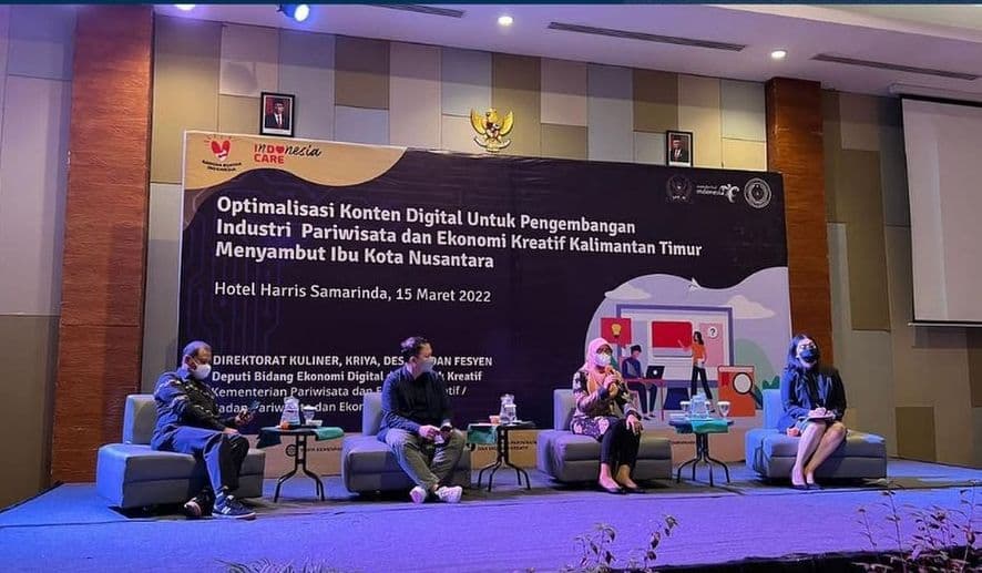 Intan Rizky Mutiaz saat Bimtek Optimalisasi Konten Digital untuk Pengembangan Industri Parekraf Kaltim dalam menyambut IKN di Hotel Harris Samarinda, pekan lalu