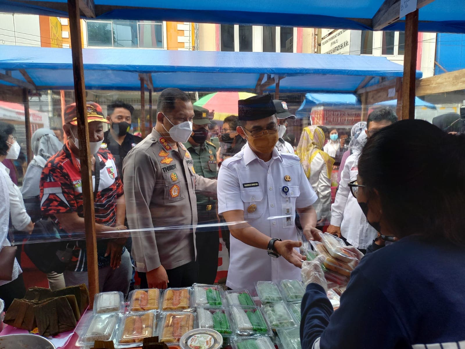 Wali Kota Balikpapan Rahmad Mas'ud tinjau Pasar Ramadan, Rabu sore 6 April 2022