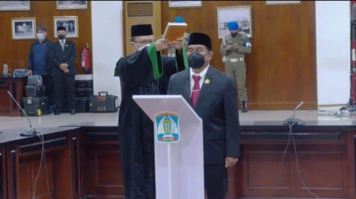 Wali Kota Balikpapan H Rahmad Mas’ud SE, ME kembali melantik Muhaimin sebagai Penjabat Sekretaris Daerah Pemerintah Kota Balikpapan di Aula Kantor Wali Kota Balikpapan, Senin 6 Juni 2022. 