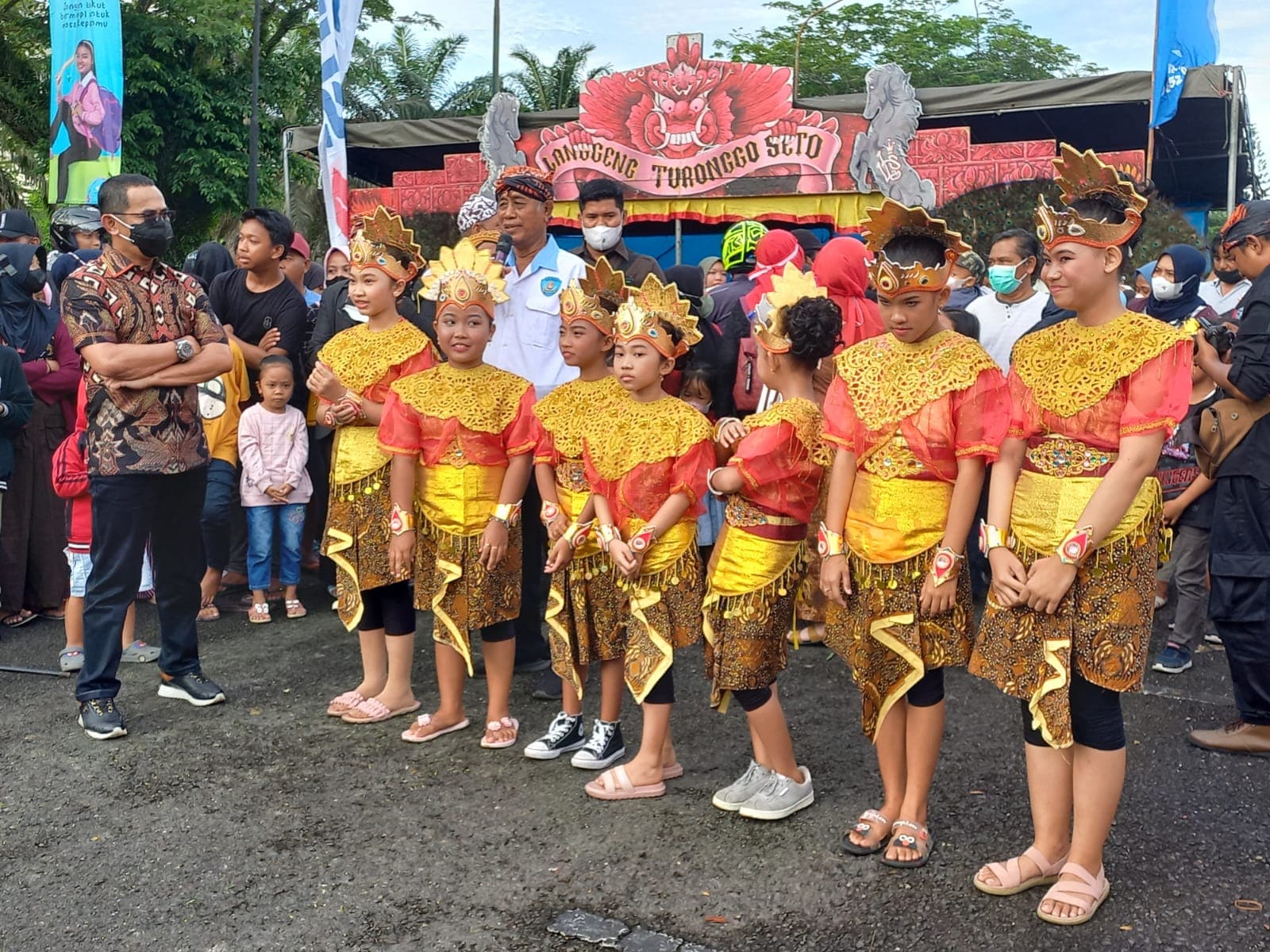 Wali Kota Balikpapan Rahmad Mas'ud ketika hadir dalam kirab budaya, Mingggu, (14/8/2022)