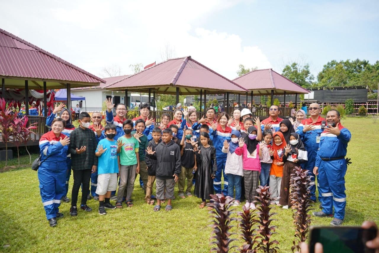 Dukung Program Kampung Inggris, Pertamina Gelar Management Goes To Community