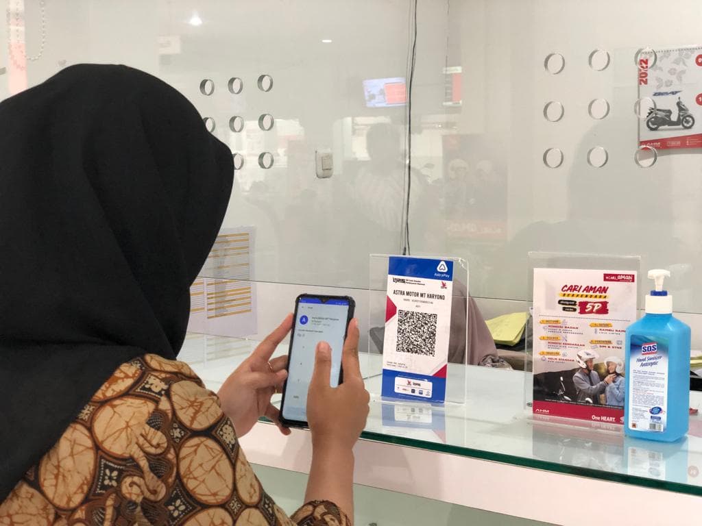 Transaksi menggunakan AstraPay