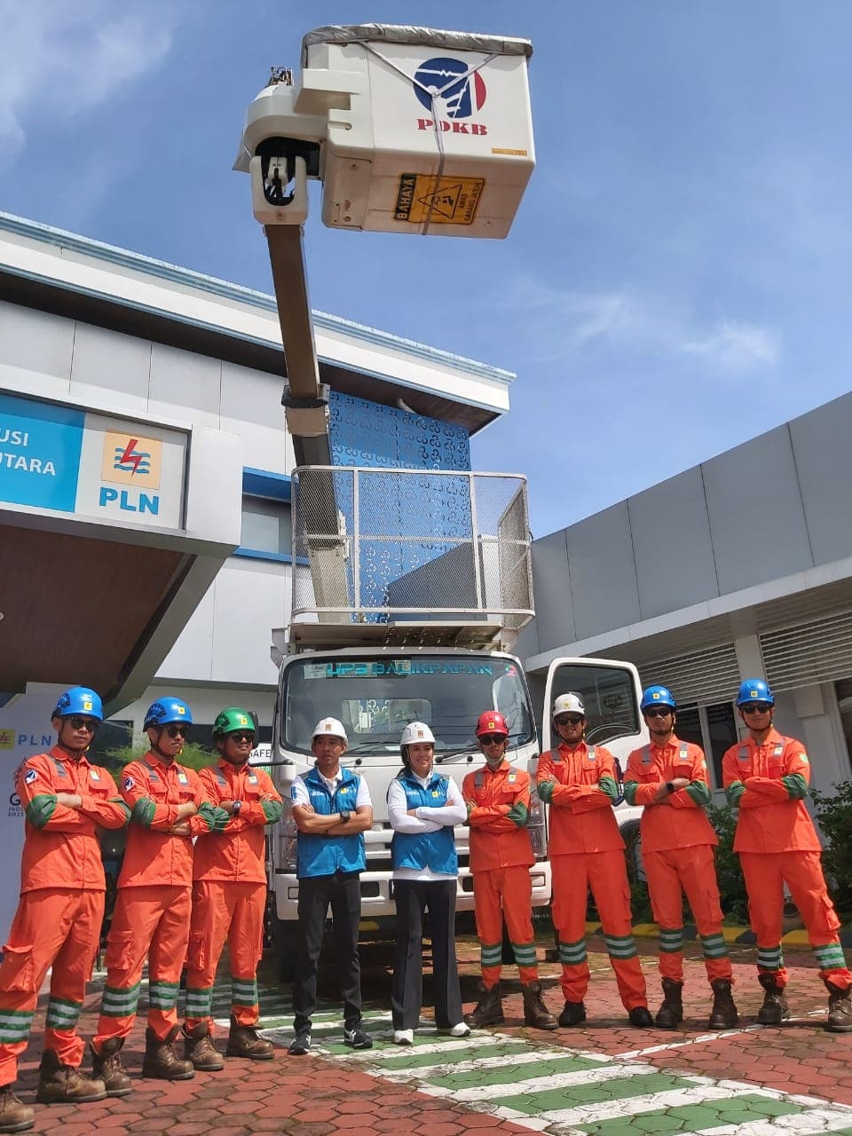 Kawal Transformasi Layanan, PLN Luncurkan Mobil PDKB Sentuh Langsung dan Command Center