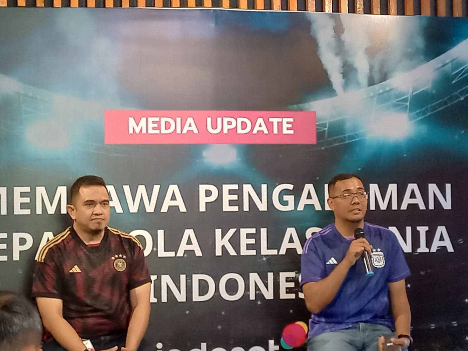 Untuk memanjakan pelanggannya, Indosat Ooredoo Hutchison (IOH) berkolaborasi dengan Vidio, sebagai official broadcaster untuk menghadirkan pengalaman menyaksikan sepak bola kelas dunia ke Indonesia.