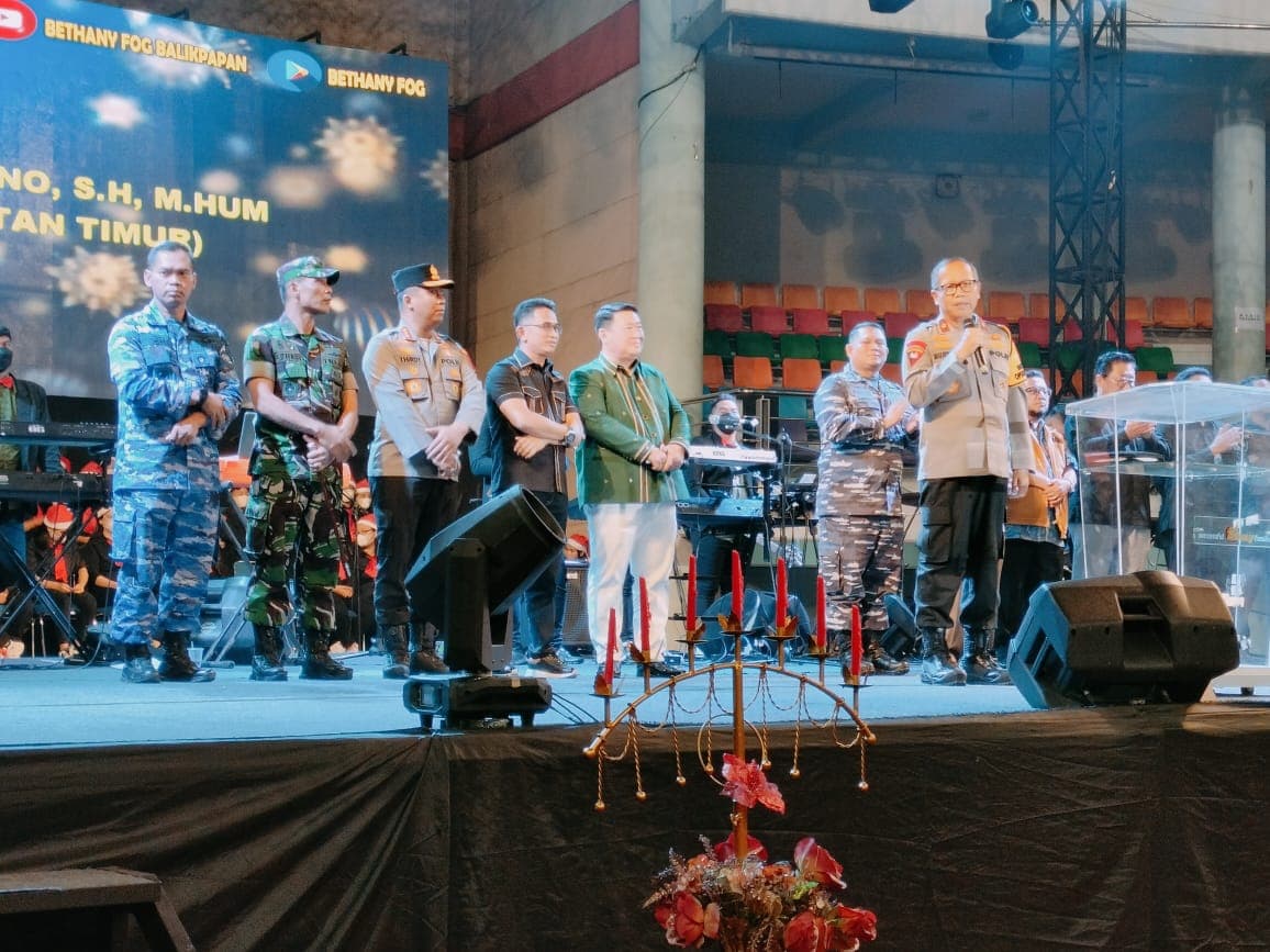 Wali Kota Balikpapan Rahmad Mas'ud mengikuti Patroli Sinegritas bersama Wakapolda Kalimantan Timur Brigjen Pol Mujiyono, Sabtu (24/12/2022) malam (Foto: ibukotakini.com)