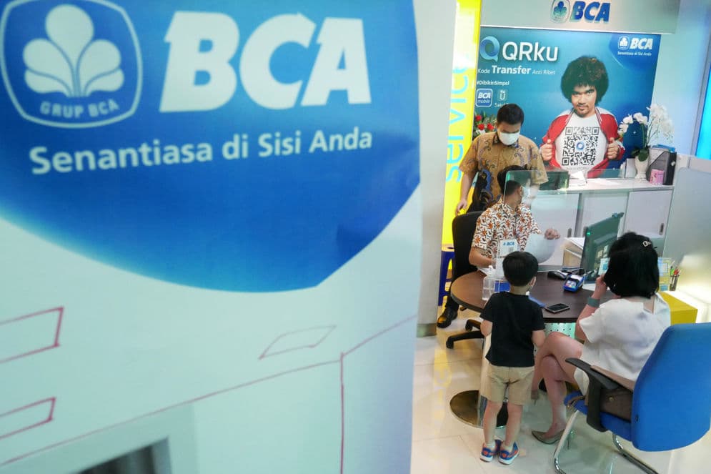 Ilustrasi layanan Bank BCA