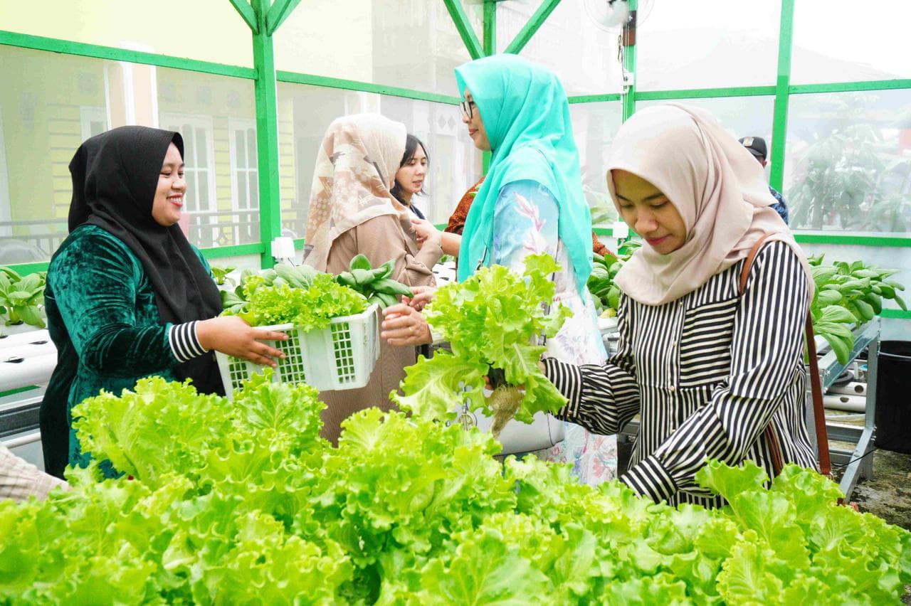 Kilang Pertamina Balikpapan Luncurkan Program Pengolahan Air Hujan di Mitra Binaan