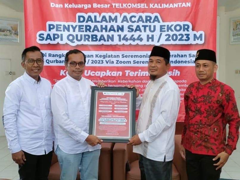 #NyalakanKebersamaan di Momen Iduladha 1444 H, Telkomsel Tebar Bantuan Hewan Kurban ke 46.000 Penerima Manfaat