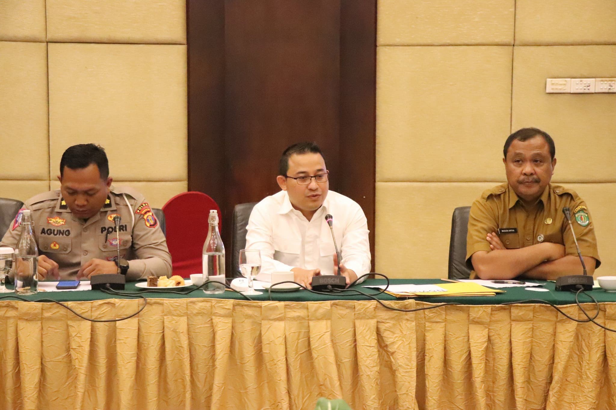 Data Tidak Sinkron, Pansus Pajak dan Retribusi Daerah Kaltim Gali Informasi (Foto: Humas DPRD Kaltim)