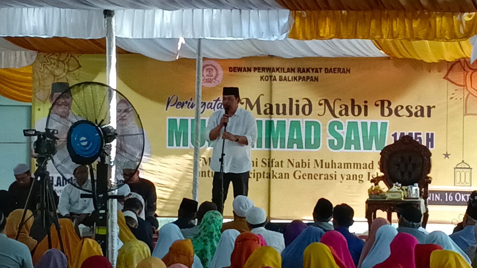 Gelar Maulid Nabi Muhammad SAW 1445 H, Rumjab Ketua DPRD Balikpapan Dipadati Warga