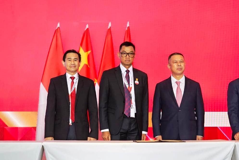 Presiden Jokowi Saksikan Kesepakatan Kerja Sama PLN dengan 9 Perusahaan di ICBF China 2023