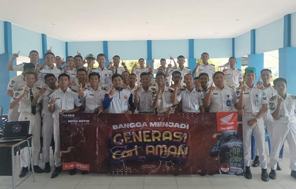 Astra Motor Kaltim 1 Beri Edukasi Safety Riding di SMK Negeri 5 Balikpapan