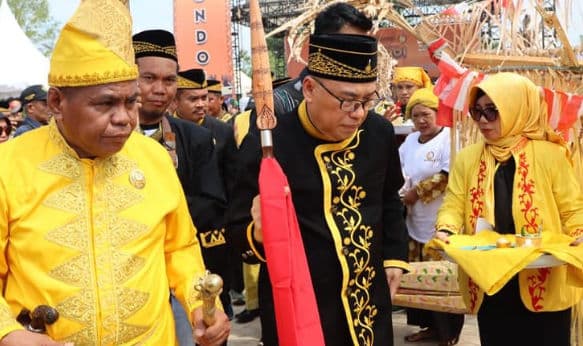 Penjabat Bupati PPU Pimpin Pelepasan Larung Jakit di Festival Nondoi 2023