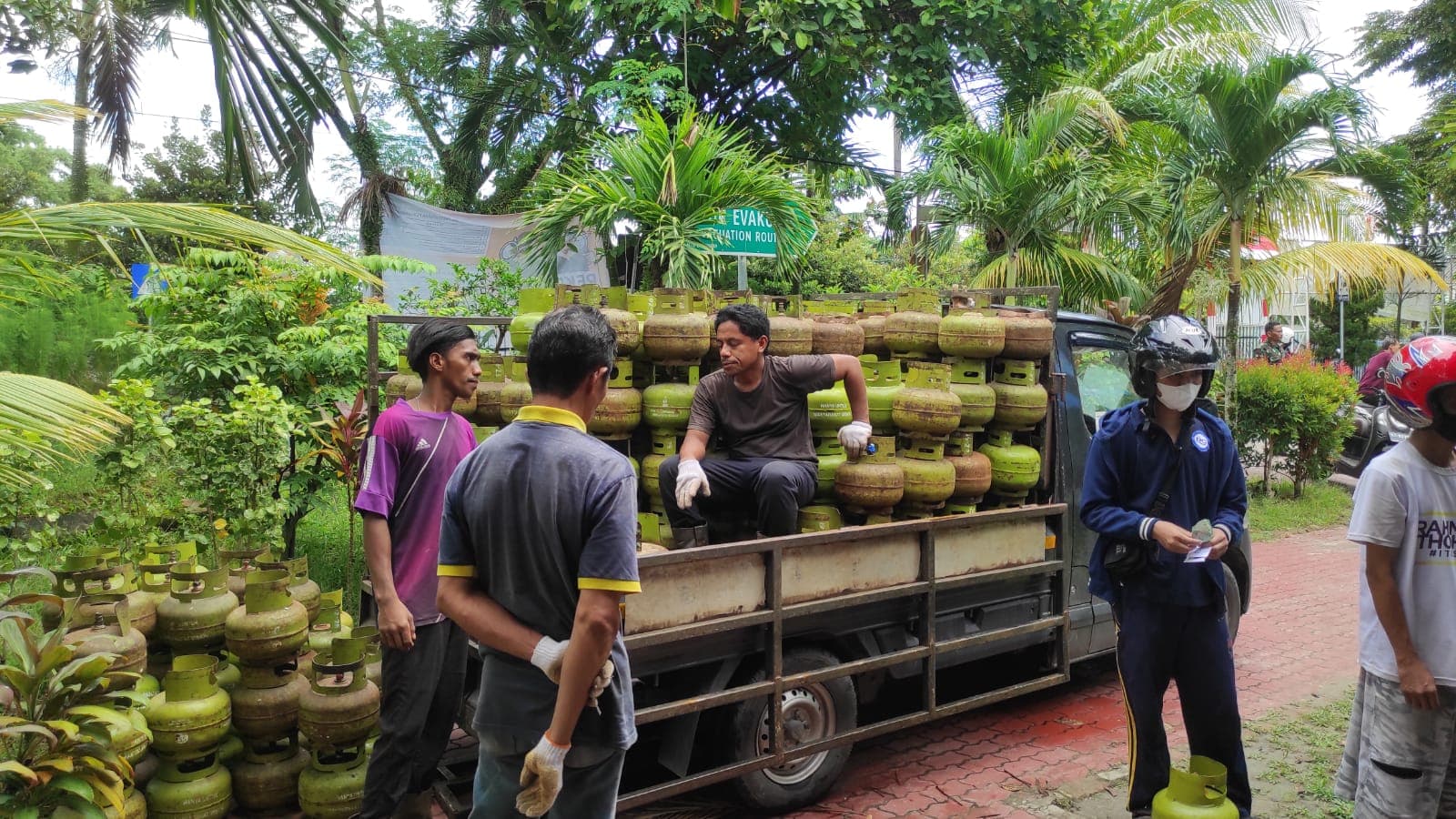 Pastikan Kelancaran Penyaluran LPG 3 Kg, Pertamina Gelar Operasi Pasar 