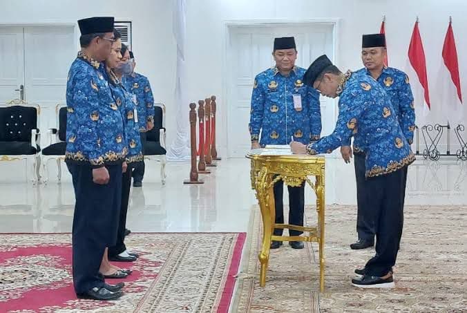 Mutasi pejabat di lingkungan Pemkot Balikpapan yang dilakukan baru-baru ini. 