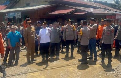 Pasca Banjir Mahakam Ulu, Pj Gubernur Kaltim Akmal Malik Minta Optimalisasi Sistem Peringatan Dini