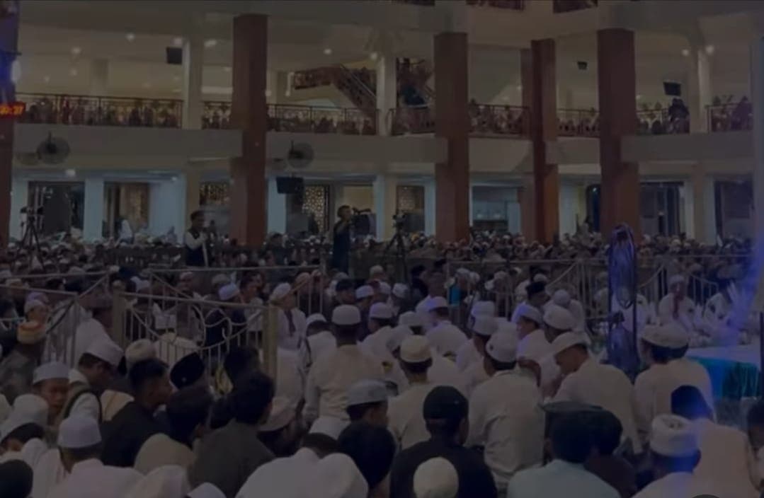 Ribuan Warga Balikpapan Ikuti Tabligh Akbar Ustad Abdul Somad