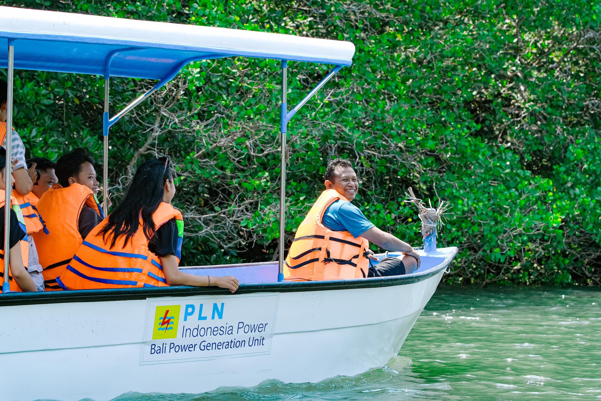 Kembangkan Hutan Mangrove di Bali, PLN Sukses Jaga Lingkungan dan Berdayakan Masyarakat