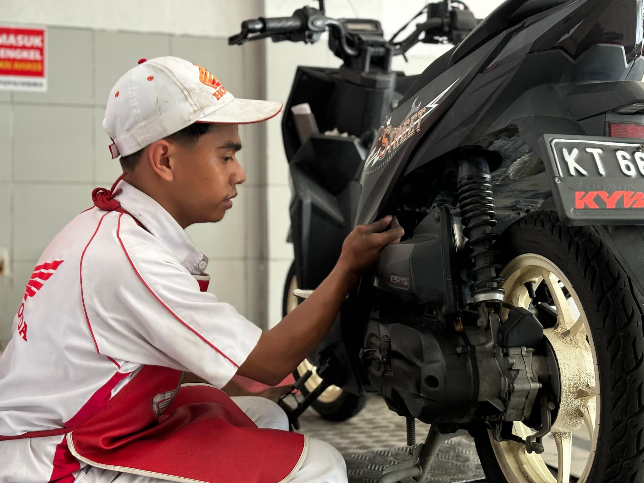 Buruan Bawa Sepeda Motor Anda, Ada Diskon Service 54 Persen