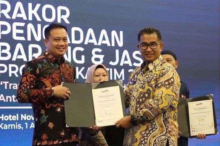 Pj Gubernur Kaltim, Akmal Malik meminta pengadaan barang dan jas untungkan warga Kaltim. 