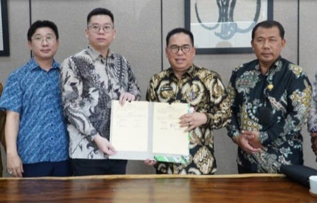 Penandatanganan Memorandum of Understanding (MoU) antara kedua pihak dilakukan oleh Pj. Bupati PPU, Makmur Marbun, dan perwakilan PT. Informasi Geo Sistem