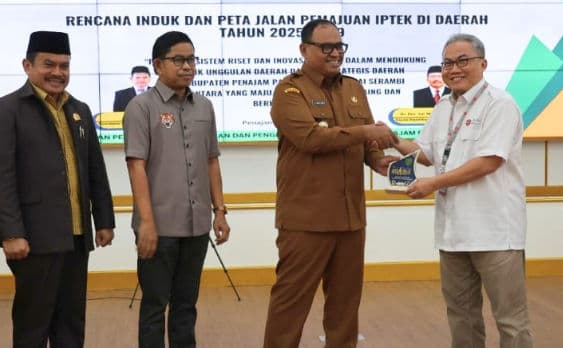 Dukung Produk Unggulan, Pj. Bupati PPU Buka FGD Bahas Peran Riset dan Inovasi Daerah  