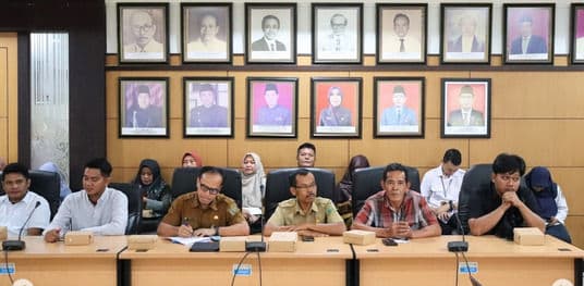 Dinas Pertanian Kaltim memanfaatkan kecerdasan buatan untuk memperkuat implementasi program Pengembangan Desa Korporasi Ternak (PDKT).