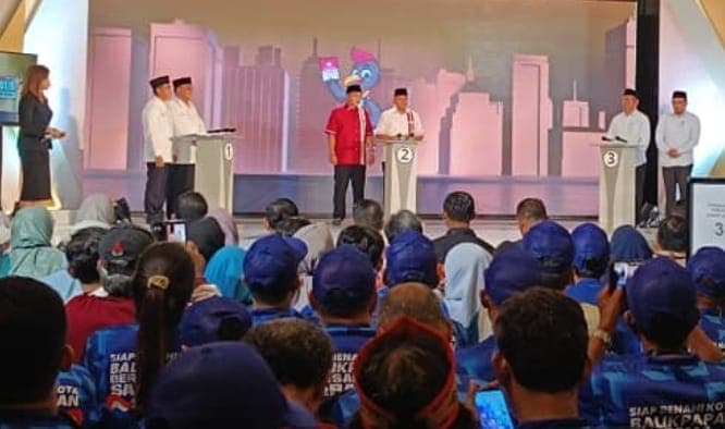 Susana debat perdana Pilkada Balikpapan 2024.