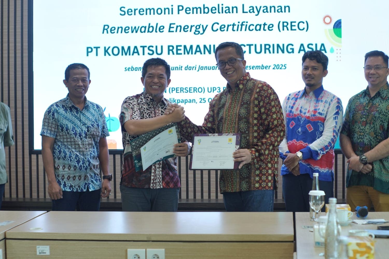 PLN Pasok Listrik Hijau untuk PT Komatsu Remanufacturing Asia di Balikpapan