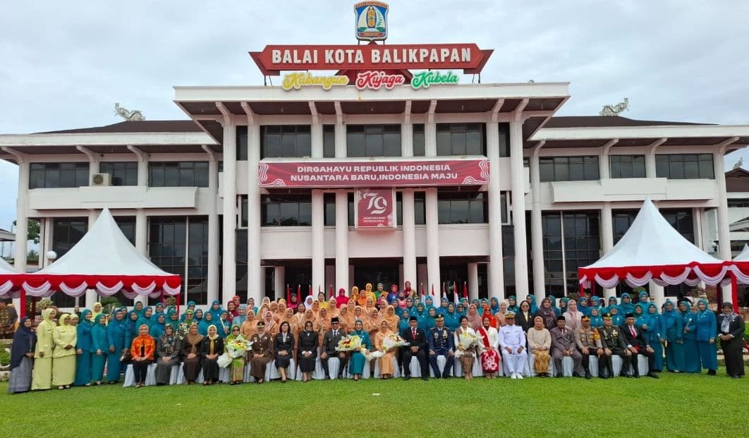 Kesan Yono Suherman Pada  Peringatan Hari Ibu 