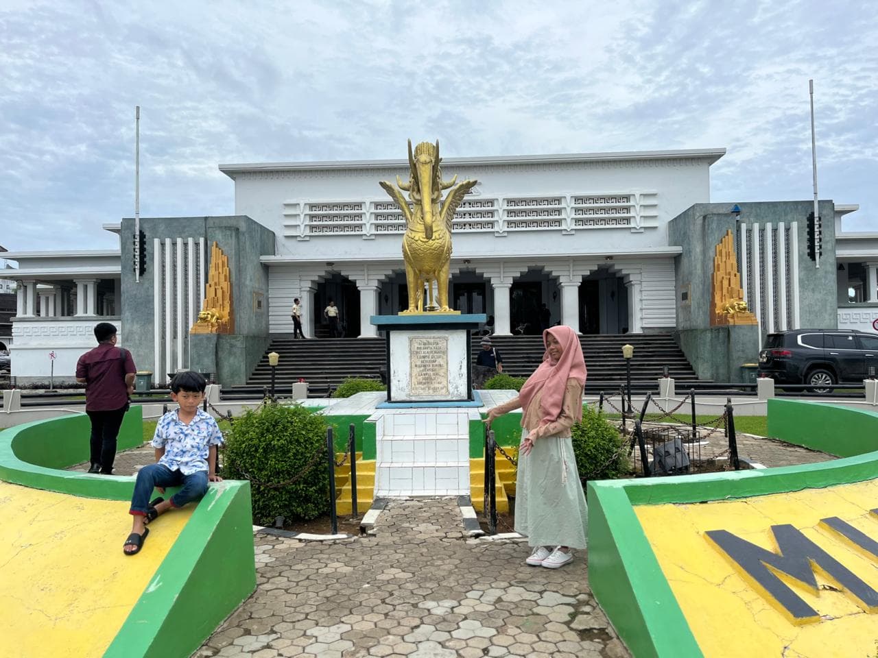 Libur Lebaran Museum Mulawarman Ramai dikunjungi pengunjung 