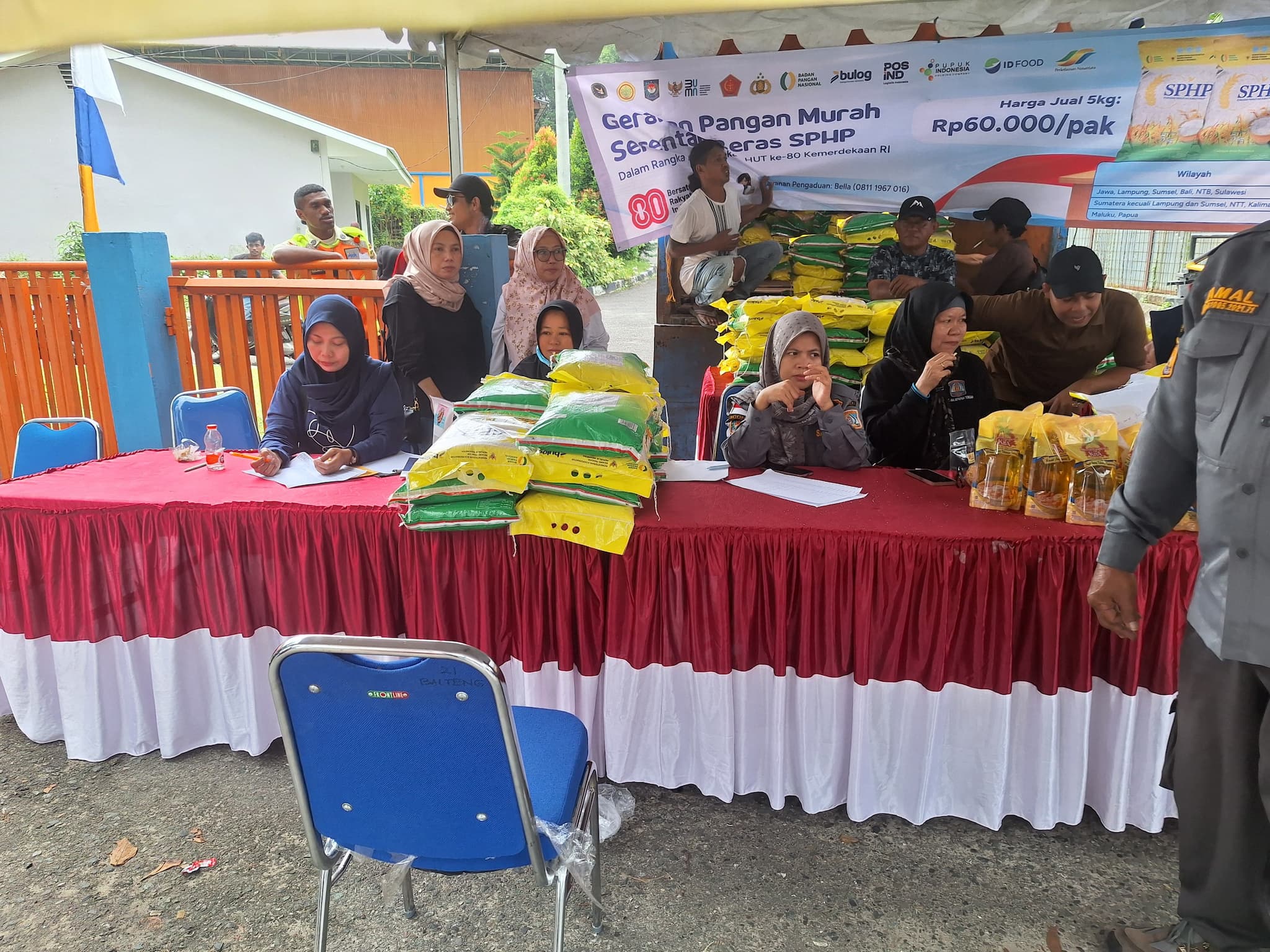 Bulog Kaltim-Kaltara Salurkan 42 Ton Beras di GPM Balikpapan