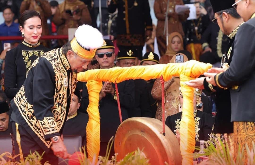 Tiang Ayu Tegak, Erau 2025 Kembali Gaungkan Marwah Nusantara