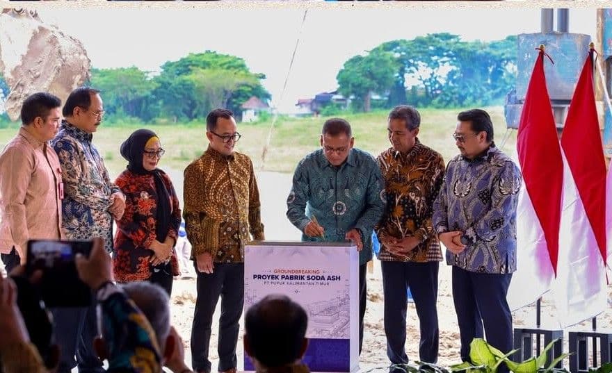 Suasana Groundbreaking Proyek Pabrik Soda Ash yang dibangun PT Pupuk Kalimantan Timur (PKT) di Bontang. (Prokom)