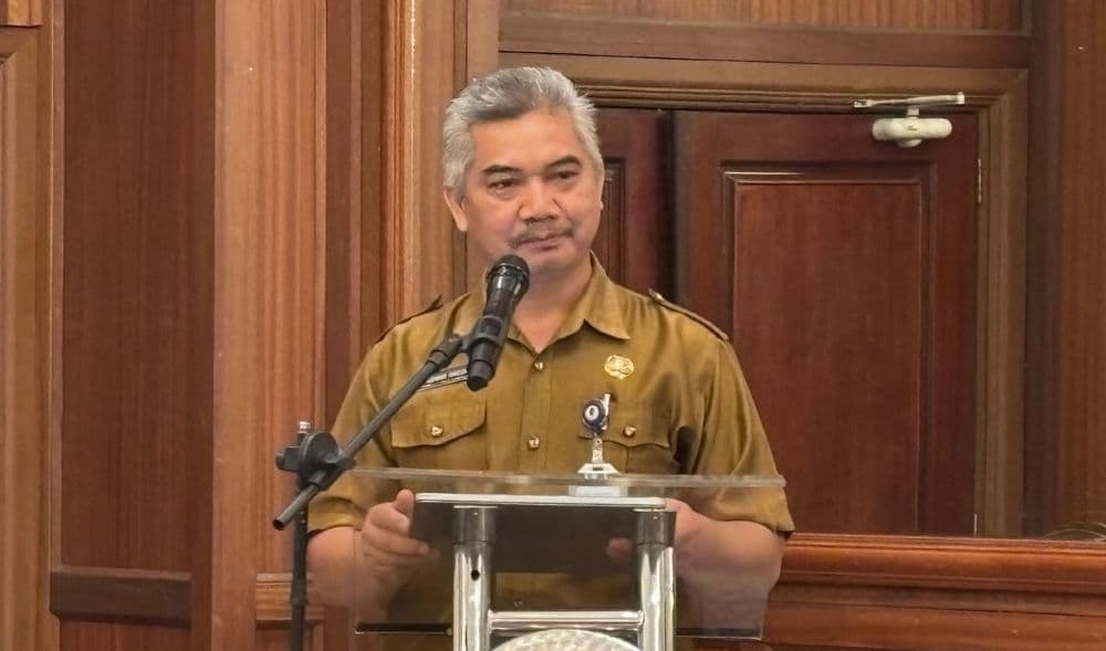 Plt Kadisnaker Balikpapan, Adamin Siregar.