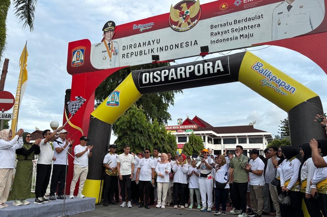 Fun Walk Korpri Warnai Puncak HUT Korpri Balikpapan