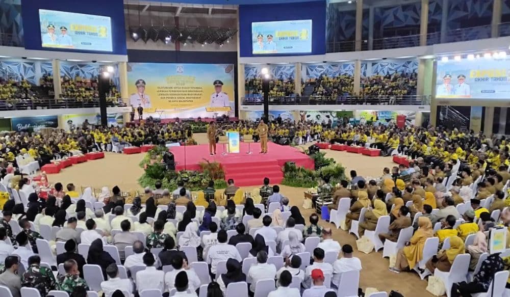 Wali Kota Balikpapan Buka Capaian dan PR Pembangunan 2025 dalam Ekspose Kinerja 2025 pada Senin (22/12/2025) malam di Dome Balikpapan