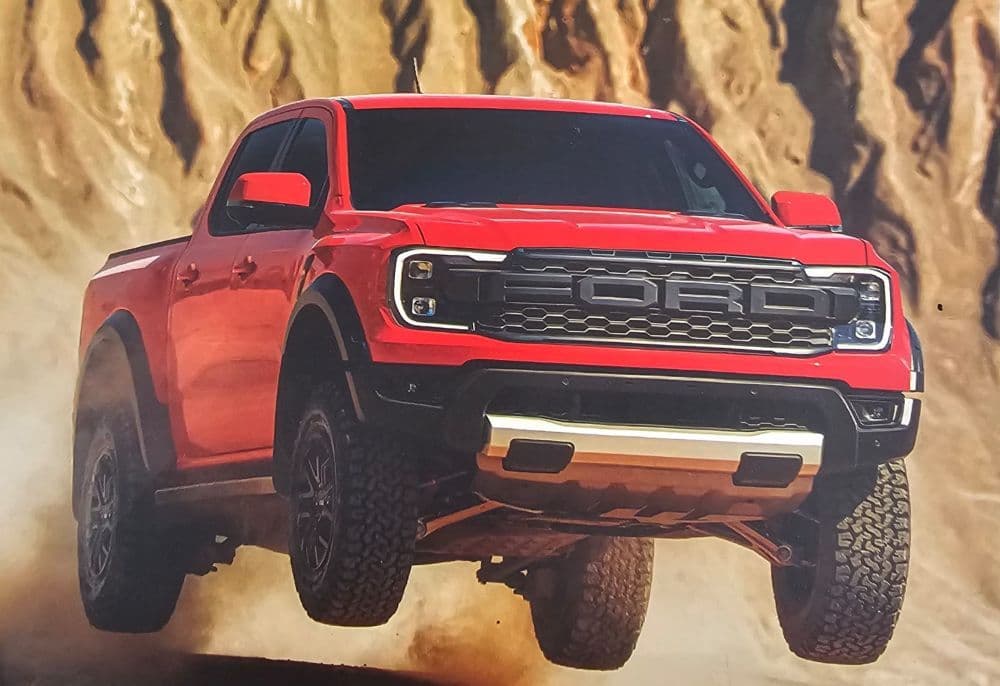 Ford Ranger Raptor, andalan PT Intim Utama Mobil Balikpapan.
