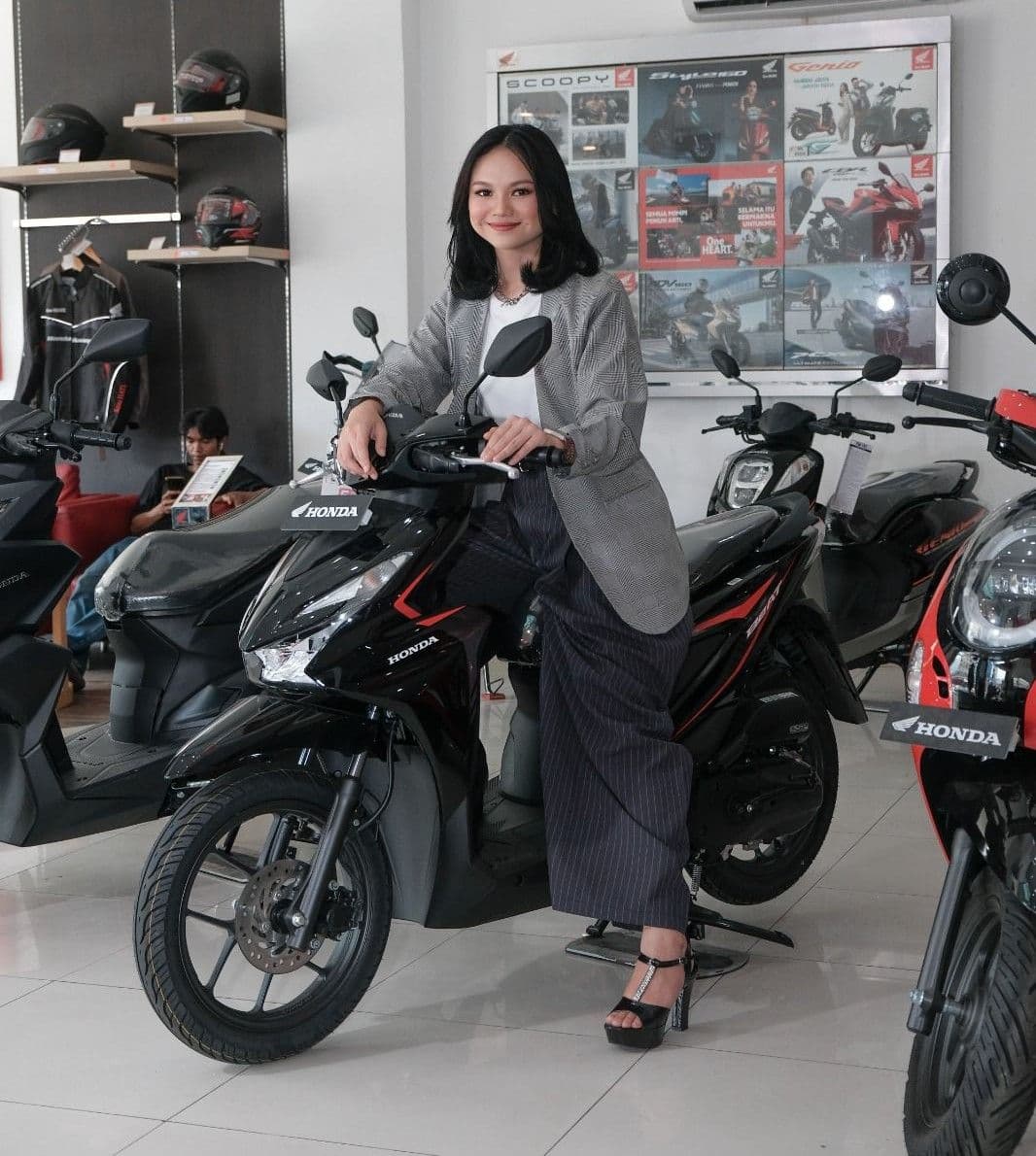 Hindari Tahan Rem di Tanjakan, Ini Risiko bagi Motor