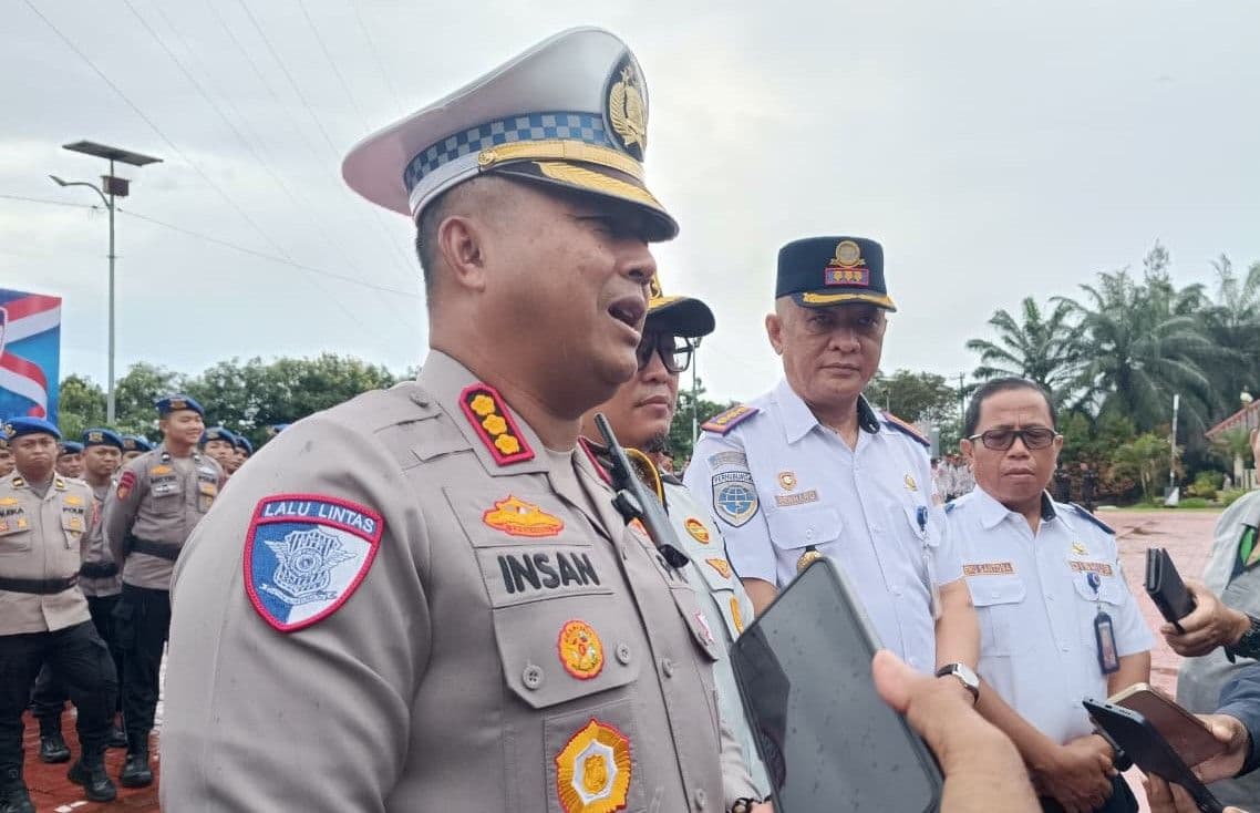 Direktur Lalu Lintas (Dirlantas) Polda Kaltim, Kombes Pol Ahmad Yanuar Insan, menjelaskan sasaran Operasi Keselamatan Mahakam mencakup unsur manusia, kendaraan, dan kondisi pendukung keselamatan berlalu lintas