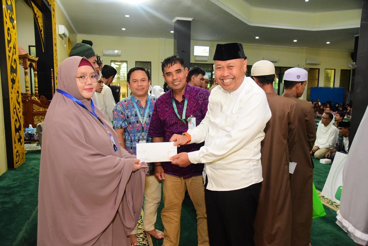 Angkasa Pura Indonesia Salurkan Santunan Ramadan  