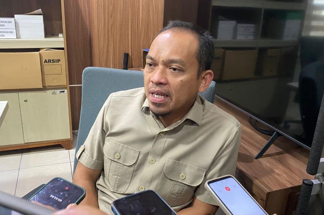 Anggota Komisi I DPRD Balikpapan, Iwan Wahyudi menilai pentingnya pembentukan regulasi dan terobosan konkret untuk mengatur distribusi serta pengawasan di tingkat pengecer agar tidak semakin membebani masyarakat
