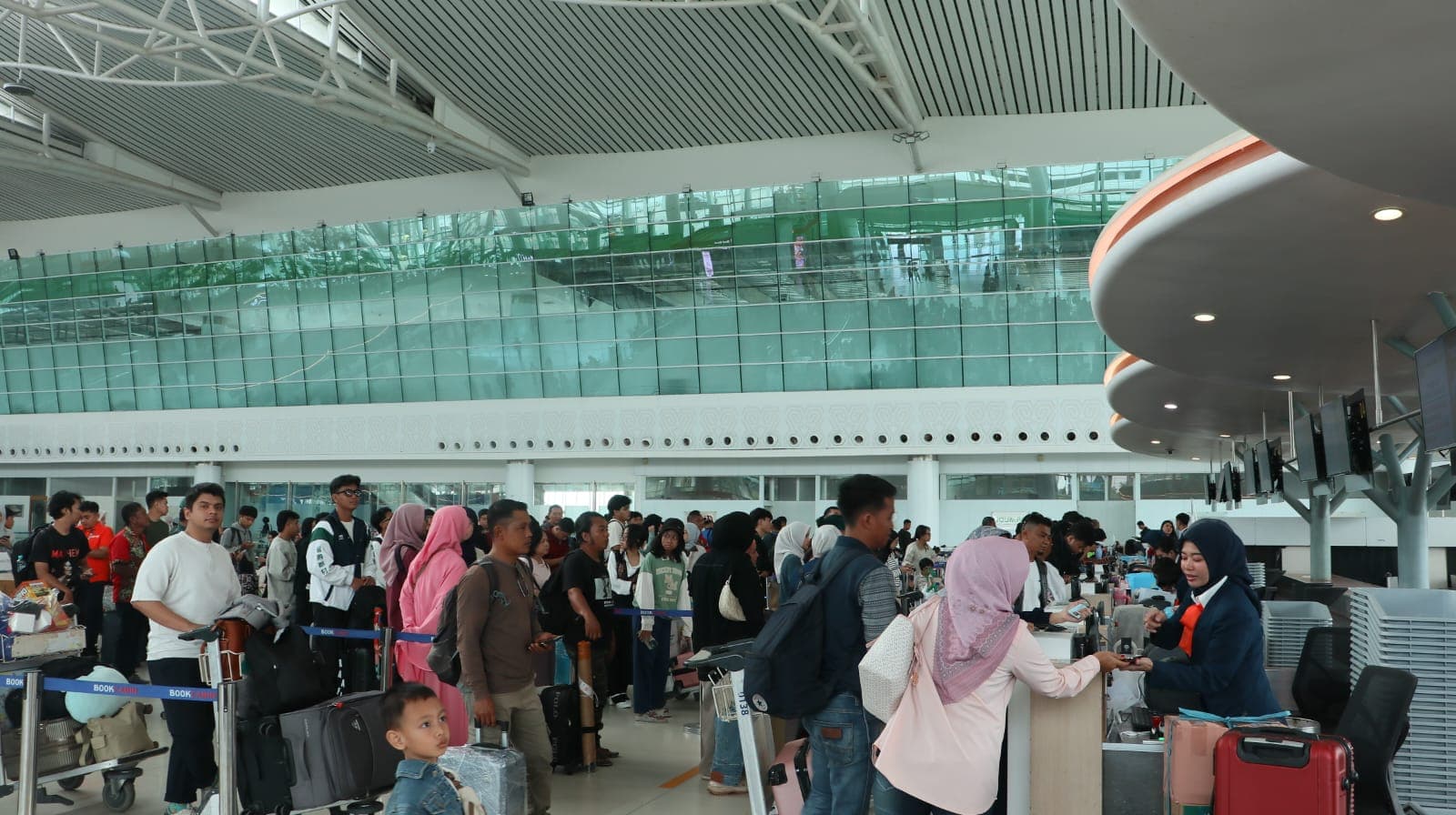 Puncak Arus Balik, Bandara Sepinggan Layani 23 Ribu 