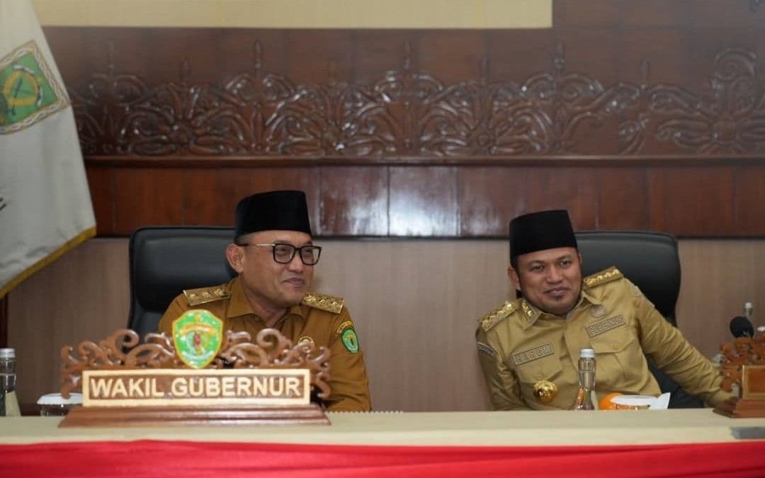 Gubernur Rudy Mas’ud menyampaikan Laporan Keterangan Pertanggungjawaban (LKPJ) 2025. (Foto: Adpimprov/ Hudais)