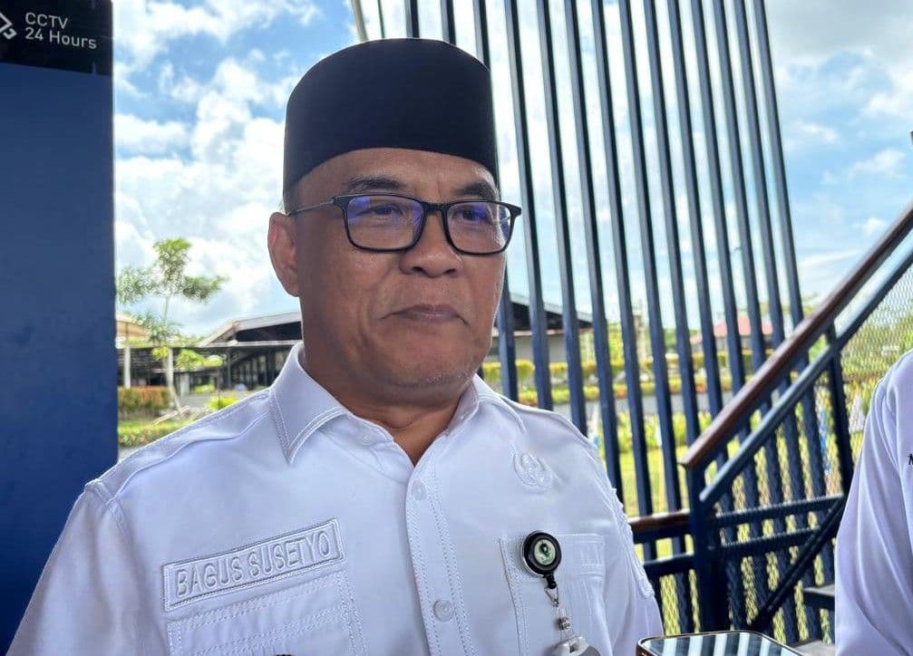 Wakil Wali Kota Balikpapan Bagus Susetyo menyatakan bahwa penghentian operasional merupakan kebijakan pemerintah pusat yang wajib dipatuhi oleh seluruh mitra pelaksana di daerah