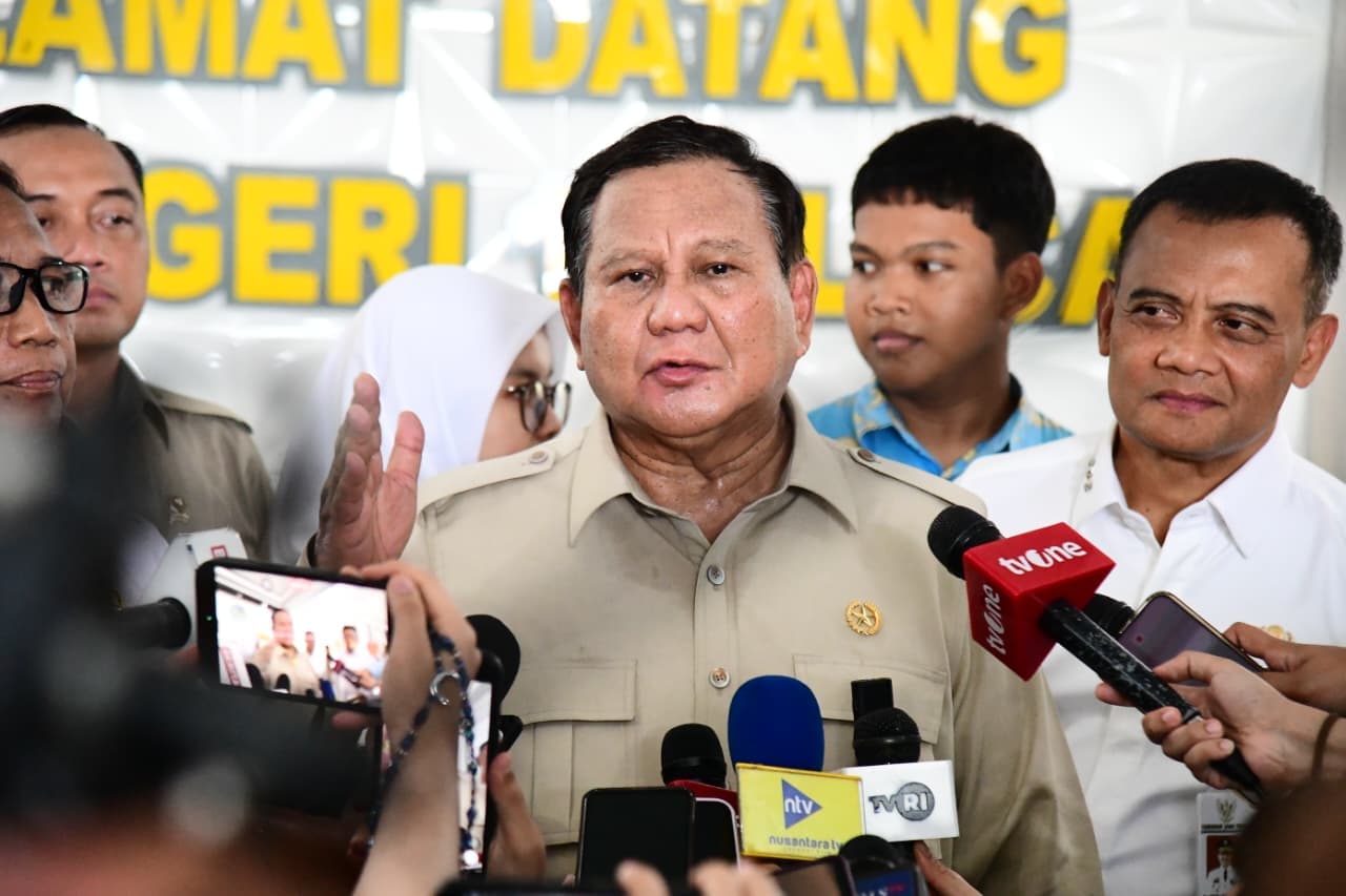 Prabowo Subianto kritik pengusaha tambang dan dorong hilirisasi agar kekayaan alam Indonesia tidak lari ke luar negeri, demi kesejahteraan rakyat. (Foto: Biro Pers dan Media)